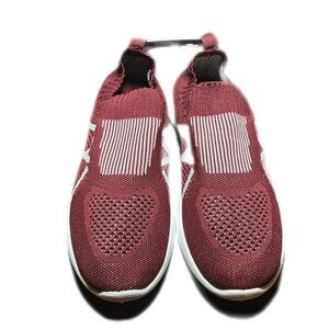 Xertia Womens SN39298 Burgundy Round Toe Low Top Slip On Sneaker Shoes Size 11